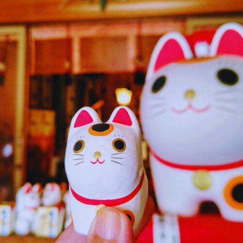 【王子神社】猫張り子